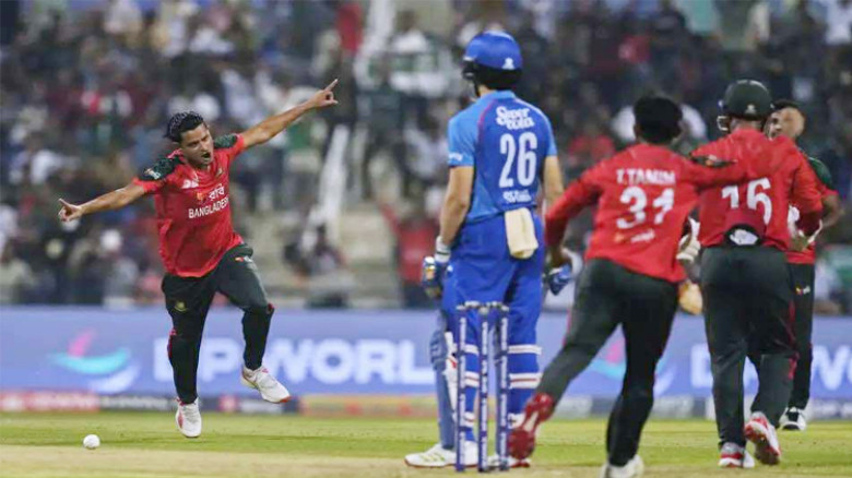 খাদের কিনারা থেকে ঘুরে দাঁড়াল বাংলাদেশ