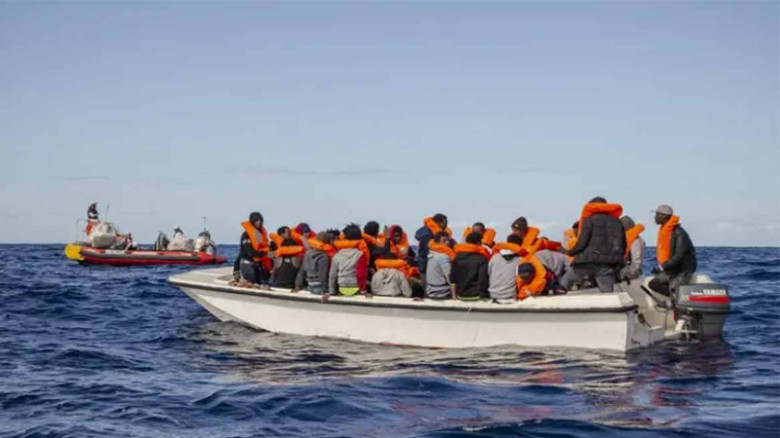 লিবিয়ায় সুদানি শরণার্থী বহনকারী নৌকায় আগুন, নিহত ৫০