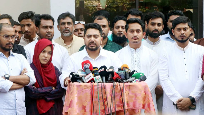 এনসিপি এখনও জোটে যাওয়ার সিদ্ধান্ত নেয়নি: নাহিদ